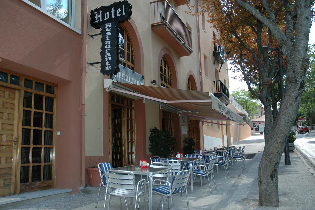 Hotel Tres Arcos San Lorenzo de El Escorial Eksteriør bilde