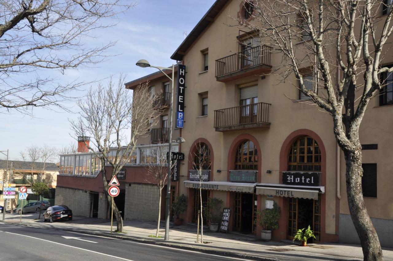 Hotel Tres Arcos San Lorenzo de El Escorial Rom bilde